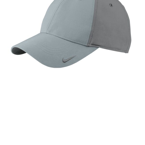 Nike • Swoosh Legacy 91 Cap • 779797 Thumbnail